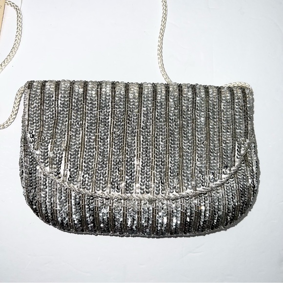Walborg Silver Sequins Flap Over Crossbody Bag Purse Small Vintage NWT - Picture 2 of 7